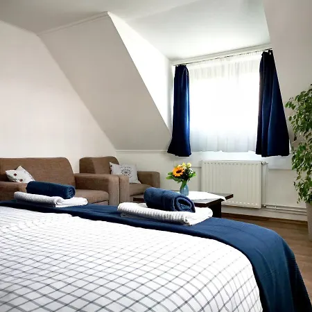 Apartment Lilla Vendeghaz *